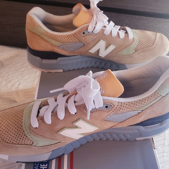 new balance 998 mens yellow